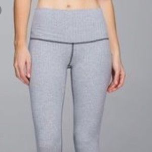 Lululemon herringbone wunder under 4